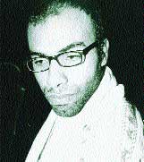 Mohamed Lakhdar TATI "Joue à l'ombre" de la ville dépouillée de ses masques et de ses apparences 