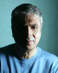 La visite d'Enrico Macias en Algérie