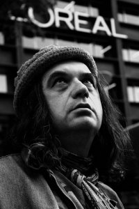 Lettre ouverte du poète Eduardo Pisani, plus connu sous le nom d'Edouardo, le chanteur de Je t'aime le lundi, à Monsieur Michel CADOT, Préfet de Paris.