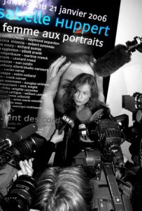 Isabelle Huppert, la femme aux [multiples] portraits.