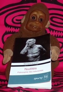 A poil les naturismes ! 