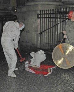 Nouvelle performance de Jean Dolande à Paris
