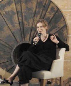 NKM se fait pirater ses Dossiers par les autres Ministres