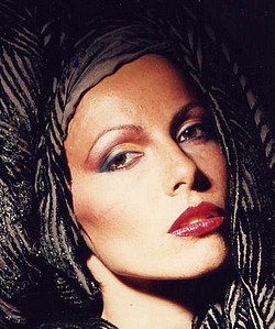 Franca Maï, nouvelle icône gay