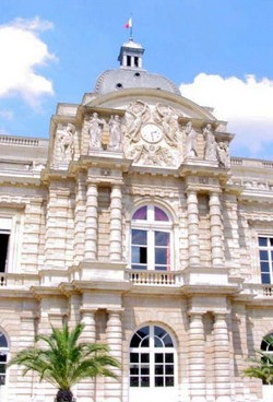 Sénateurs : il faut savoir fauteuil garder