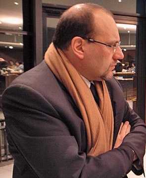 JULIEN DRAY : L'ENFANT TERRIBLE DE LA GÉNÉRATION MITTERRAND