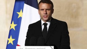 Emmanuel Macron ou l'art de parler aux morts pour parler aux vivants : anatomie de ses hommages présidentiels