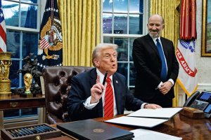 Derrière les discours de Donald Trump, flatterie, simplisme et stratégie