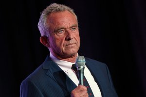 Robert F. Kennedy Jr., ministre de la Santé de Trump : quand l'idéologie remplace la science, le retour des maladies oubliées