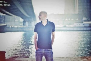 PROHOM, L'électron libre de l'electro-rock