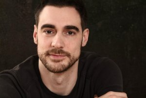 Arnaud Denis, acteur nommé aux Molières, il choisit l'euthanasie à 42 ans après une opération qui a viré au cauchemar