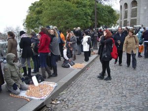 MONTMARTRE ET SA FAUNE ANTI-TOURISTIQUE