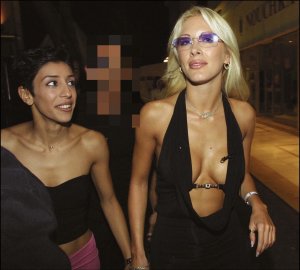 Pourquoi la bisexualité de Loana dérange et interroge encore ?