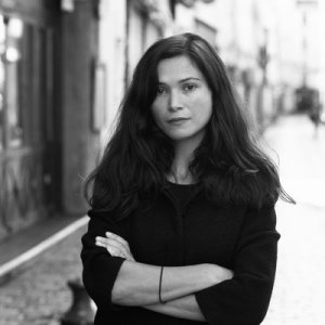 Julia Kerninon, la précision du feu, l'art de tenir debout