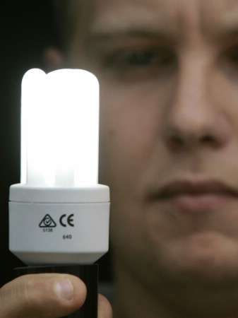 N'éteignez pas la lumière : Mémé descend l'escalier !