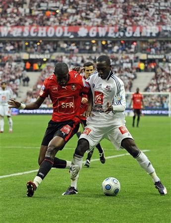 8 Mai : Le week-end de Sarkozy pourri par les Bretons