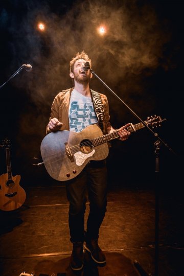 Ƶèbre nous offre son 1er EP