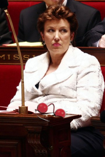 Roselyne Bachelot n'a pas d'Avis sur les Boules de Geisha