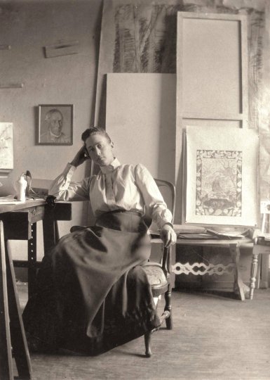 Hilma af Klint : la mystique de l'invisible qui a peint l'abstraction avant tout le monde