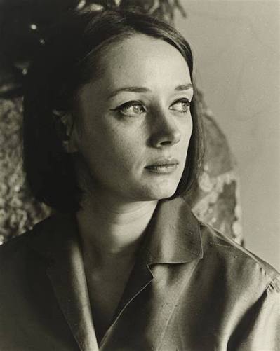 Nikki de Saint Phalle, une beauté moderne et une artiste visionnaire en avance sur son temps