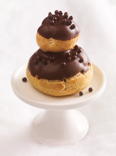 La religieuse au chocolat genèse histoire et symbolique d'un dessert, forcement, coupable