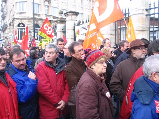 Un ouvrier licencié a tenté de se suicider au Havre