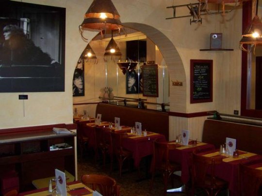 MICHEL MERIL ET SON RESTAURANT "LE GALILEO"